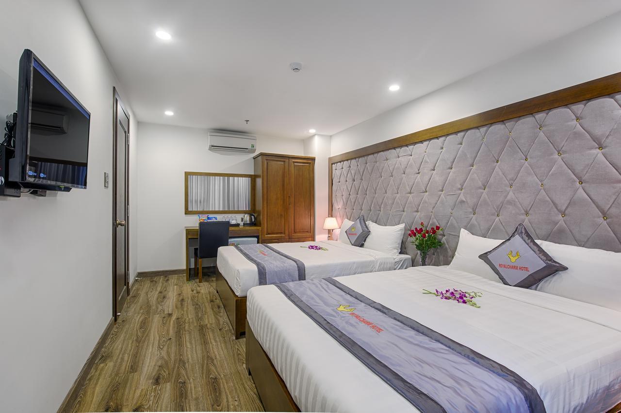 Royal Charm Hotel Da Nang Exterior photo