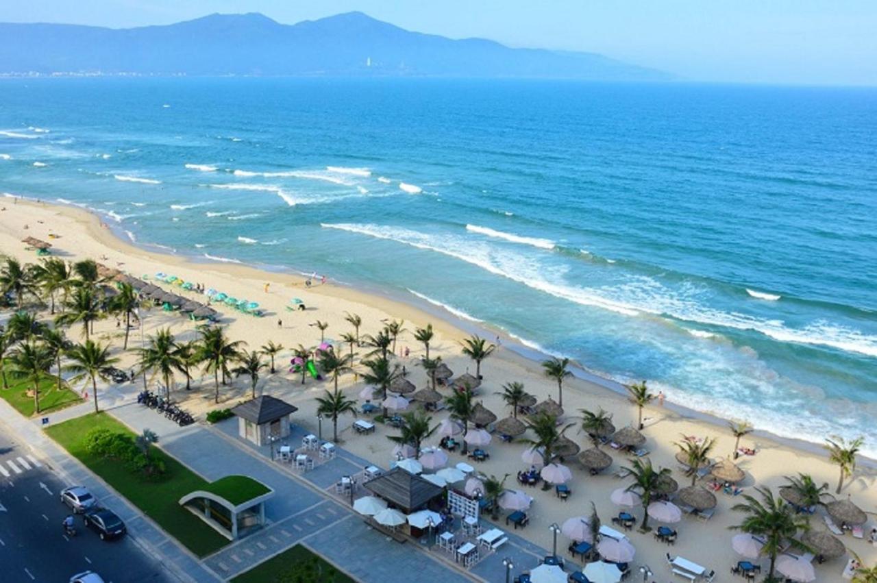 Royal Charm Hotel Da Nang Exterior photo